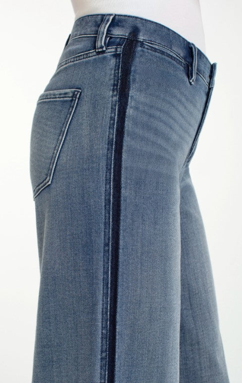 SUPER STRIDE W/SHADOW CUFF