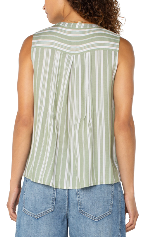 SLEEVELESS BUTTON FRONT TOP