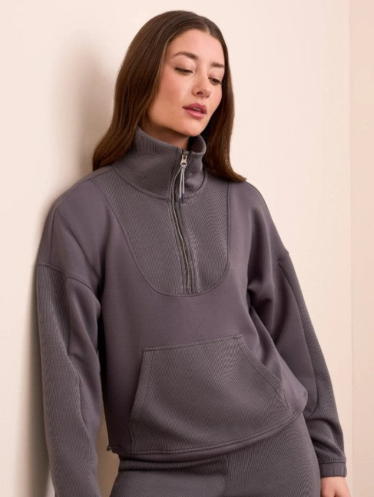 ZIP MOCK NECK W/RIBBED POCKET