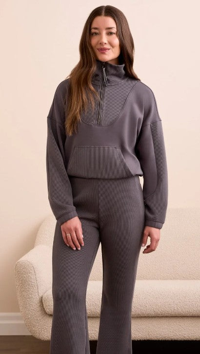 PULL ON FLARE LEG PANT