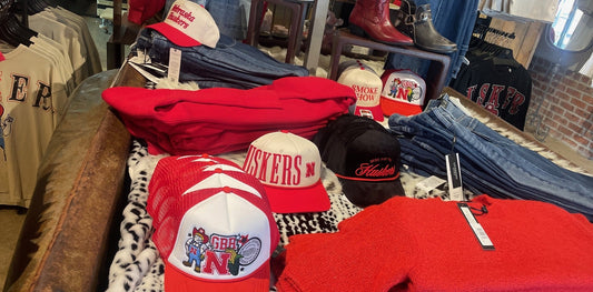 Title: Touchdowns & Trendy Threads: Game Day Fashion for Fall