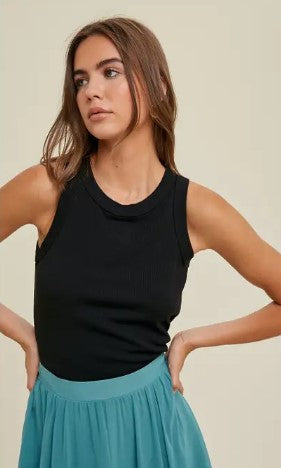 SLEEVELESS FITTED RIB TANK TOP