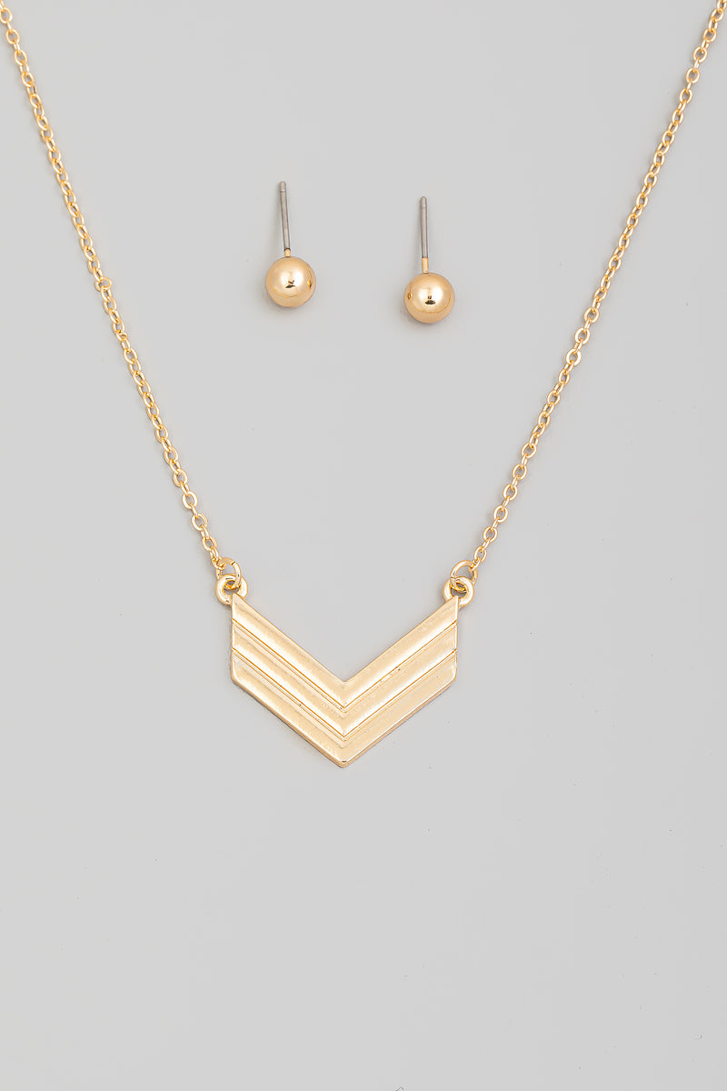 JNE1053G CHEVRON NECKLACE