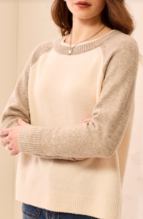 COLOR BLOCK RAGLAN CREW 3224O