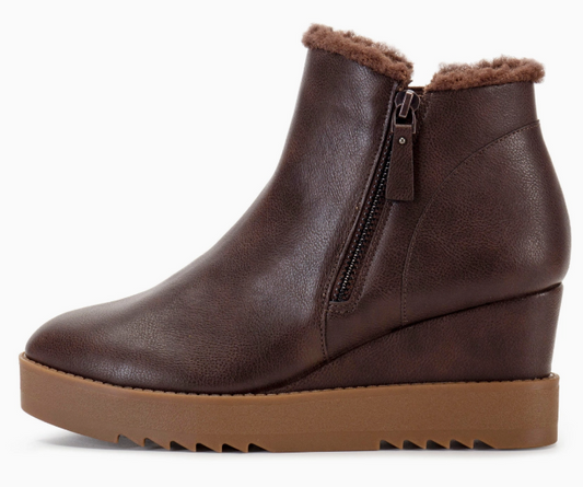 ANALIA WEDGE BOOT CHOCOLATE