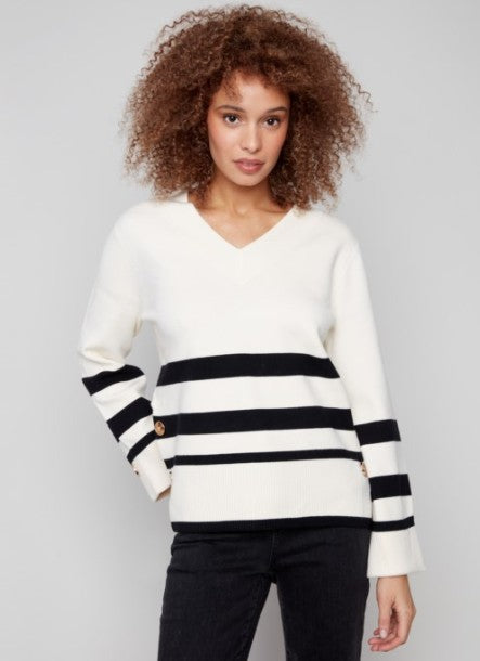 V-NECK SWEATER W/3 BLACK STRIPES
