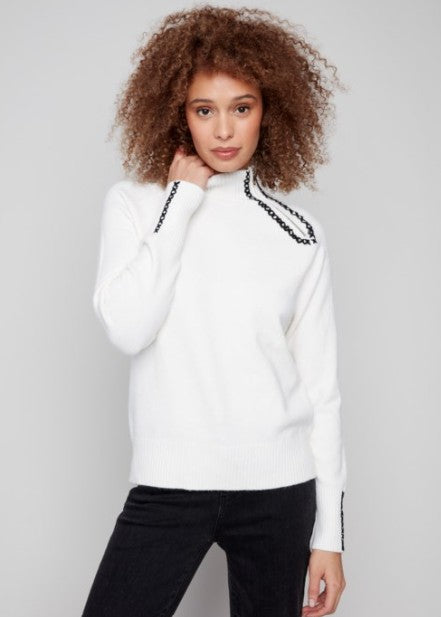 SWEATER W/ZIP AND HEART ON BACK