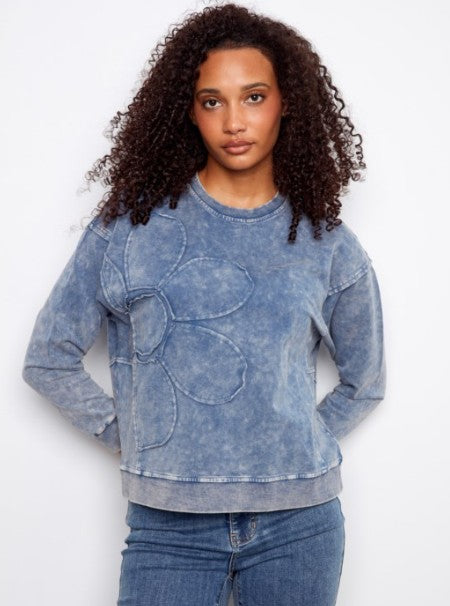 FLOWER APPLIQUE SWEATSHIRT