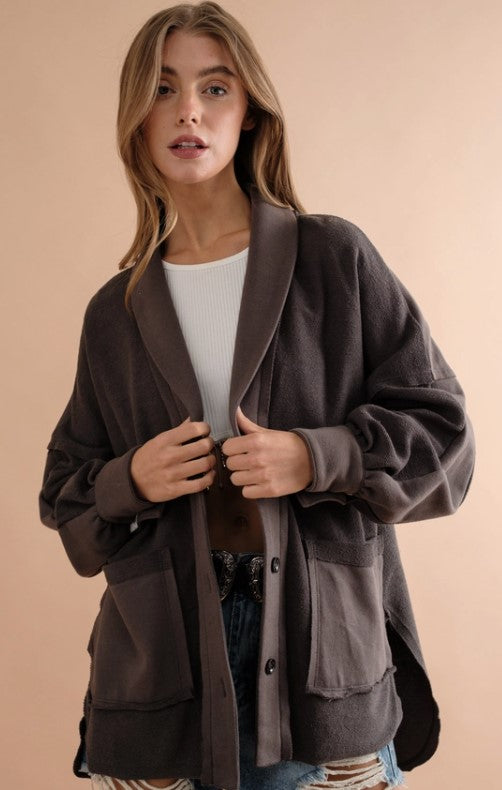 RAW EDGE OVERSIZED BLAZER