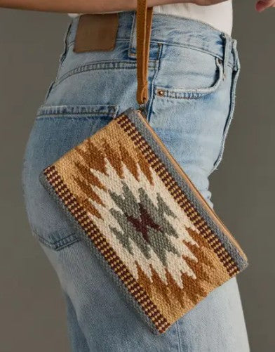 AZTEC WOVEN WRISTLET