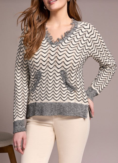 HOODED SWEATER W/FRINGE DETAIL