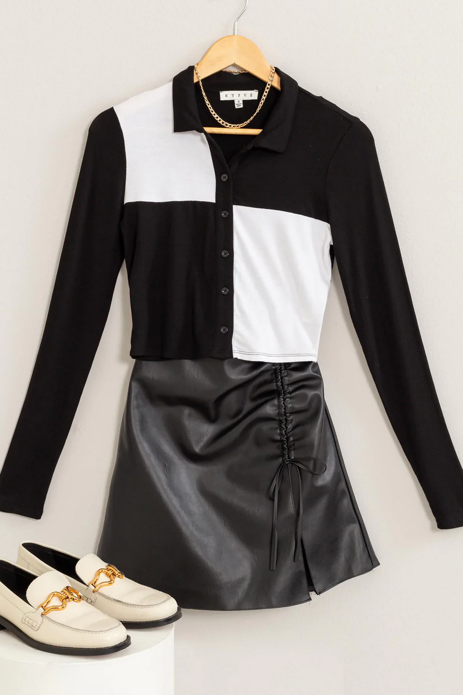 INTO THE NIGHT COLOR BLOCK BUTTON-UP CROP TOP